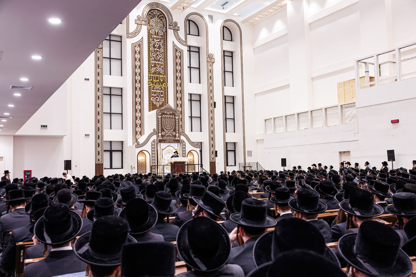 אסיפת התעוררות לרגל ימי השובבי"ם בחצה"ק באבוב 45