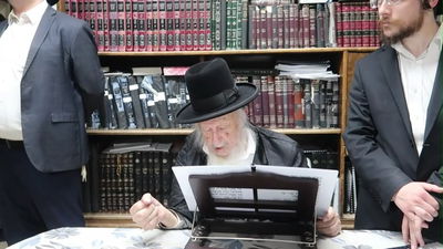 על ידידו משכבר הימים: ראש הישיבה הורה לומר תהילים להחלמתו המהירה | צפו