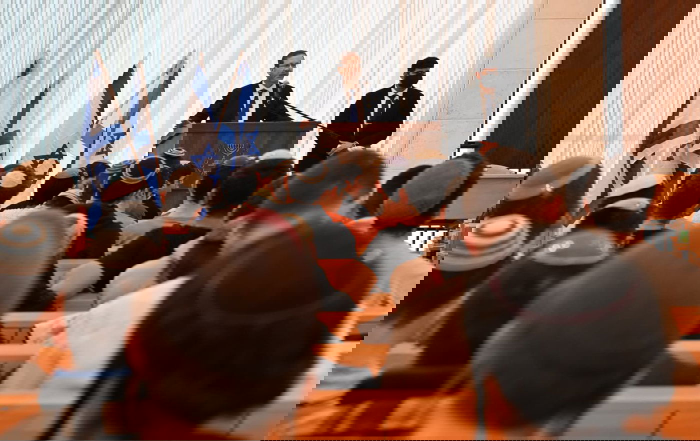 הרצוג בישיבה בגוש עציון