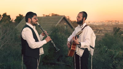 שרגא פראנק ויוסי ויינר בביצוע מרגש לניגון החסידי העתיק