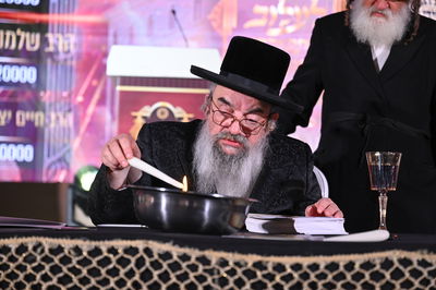 הדינר בלעלוב