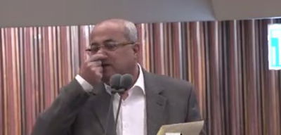 טיבי התפוצץ במליאה: "אנטישמי קטן, גזען בזוי, במראה יראה תמונה מכוערת"