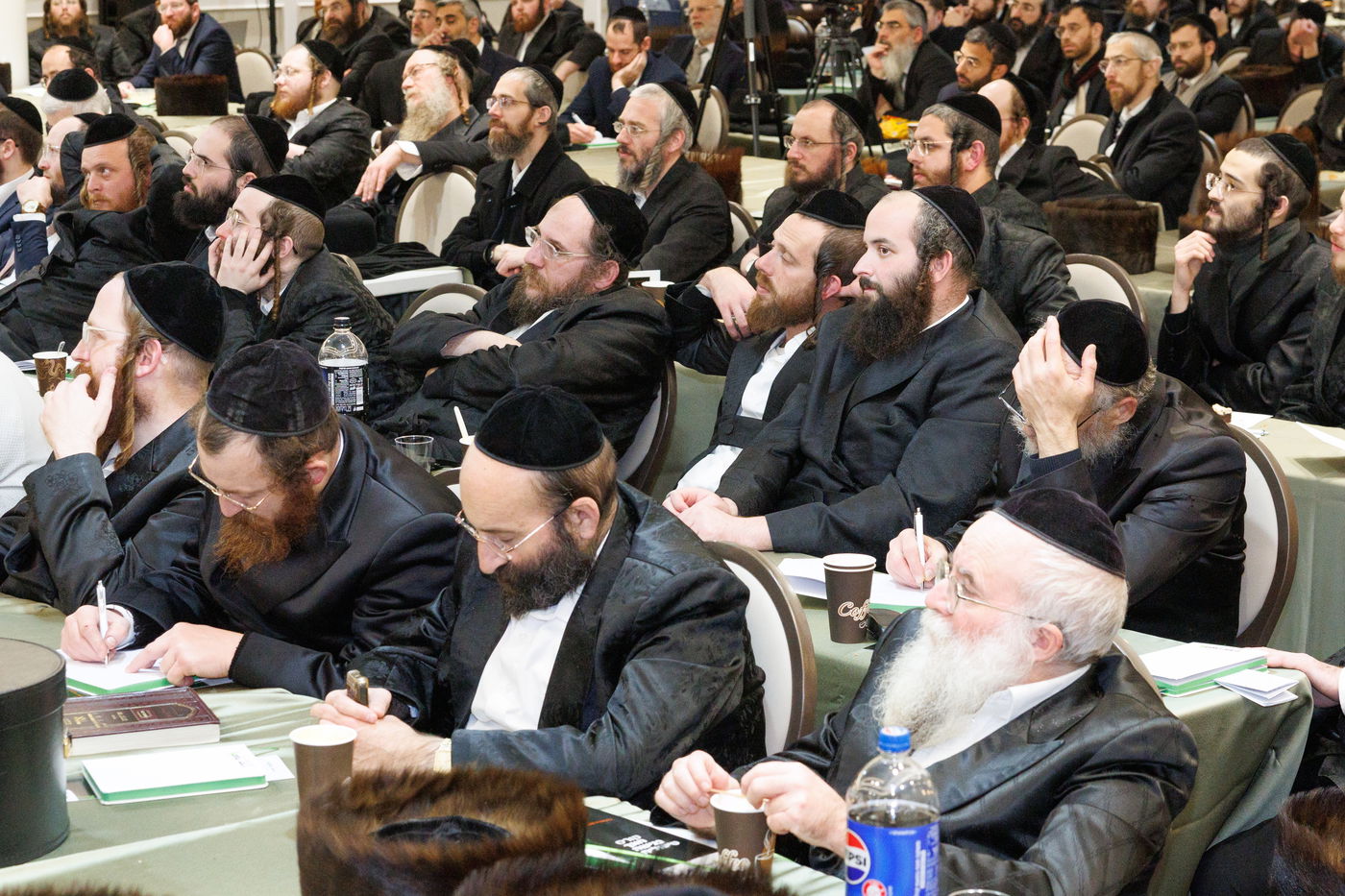 מעמד מרומם ומרגש בפתיחת מערך ההכשרה המקצועי של 'זה לזה' לחונכים ומחנכים  