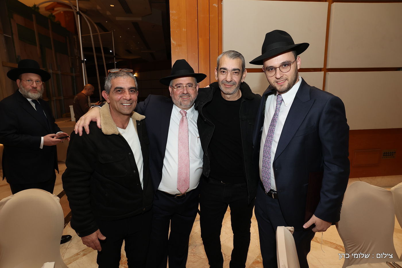 הרב רפי מנת חיתן את בנו; מי הגיע לאחל מזל טוב?