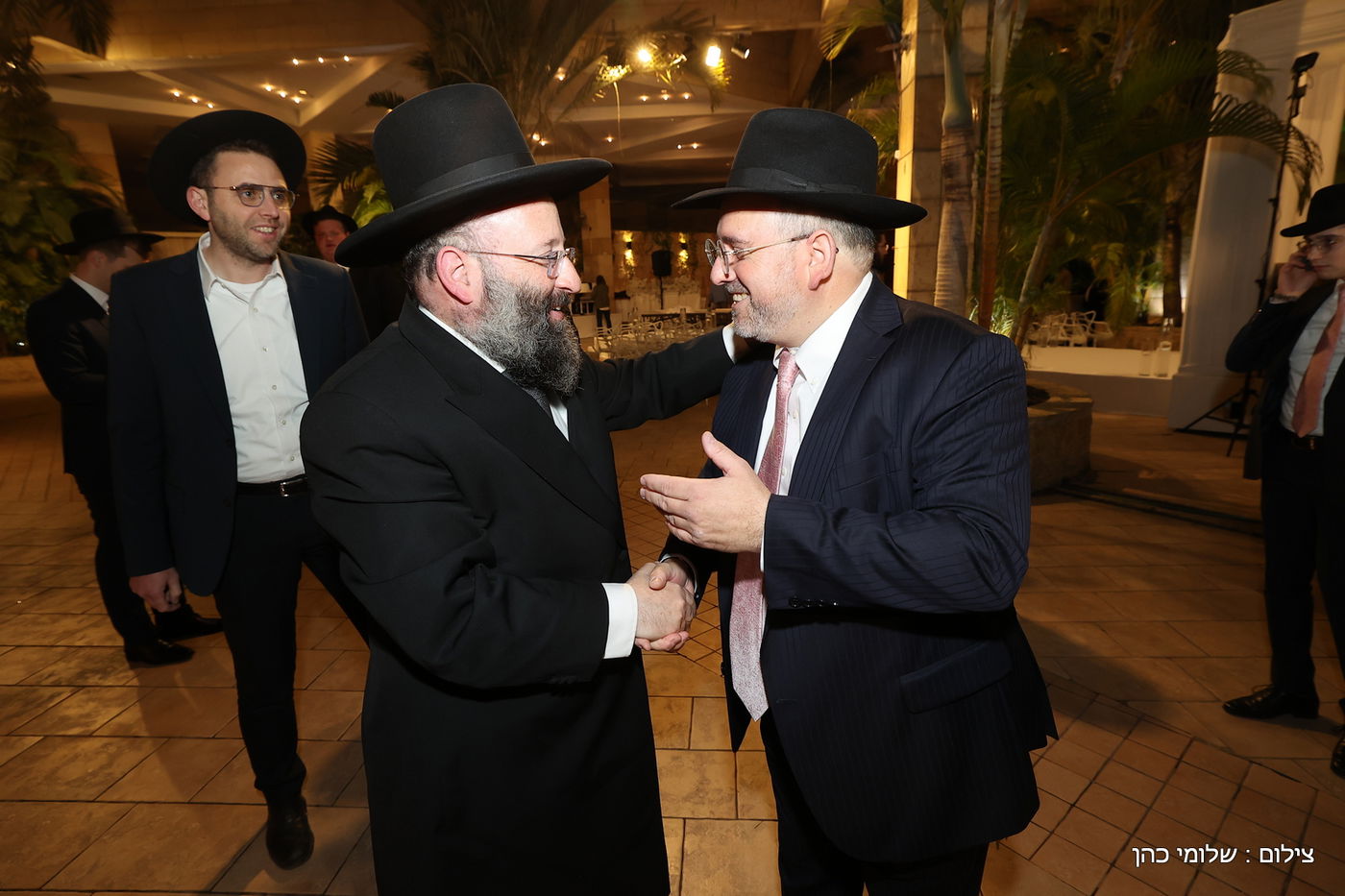 הרב רפי מנת חיתן את בנו; מי הגיע לאחל מזל טוב?