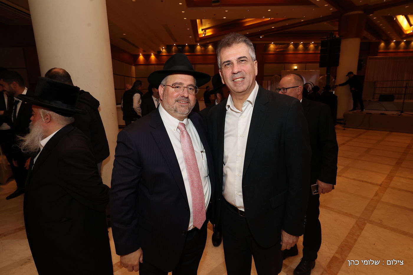 הרב רפי מנת חיתן את בנו; מי הגיע לאחל מזל טוב?