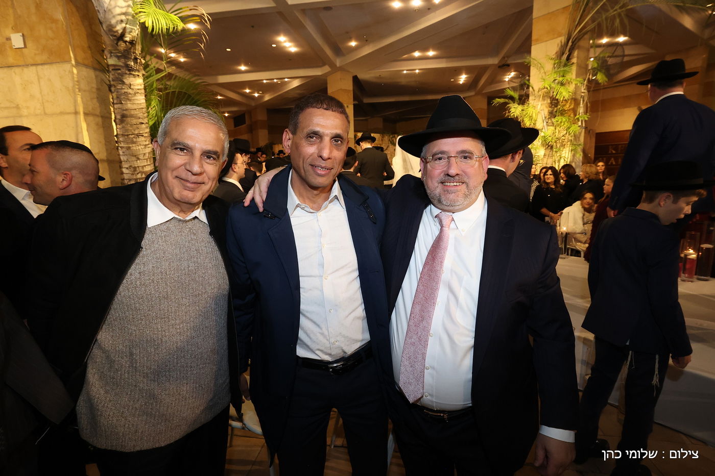 הרב רפי מנת חיתן את בנו; מי הגיע לאחל מזל טוב?