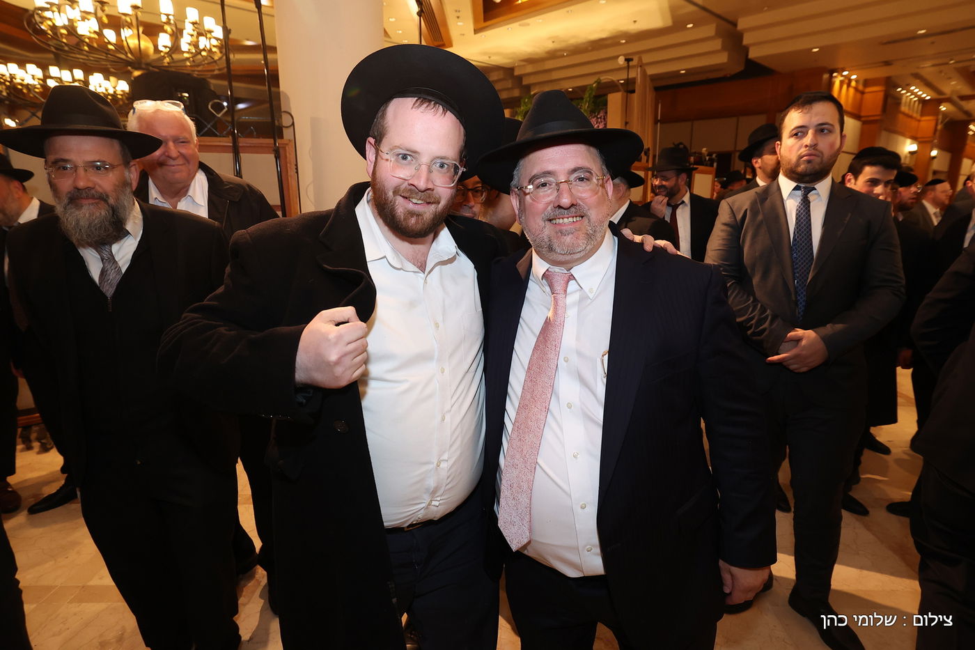 הרב רפי מנת חיתן את בנו; מי הגיע לאחל מזל טוב?