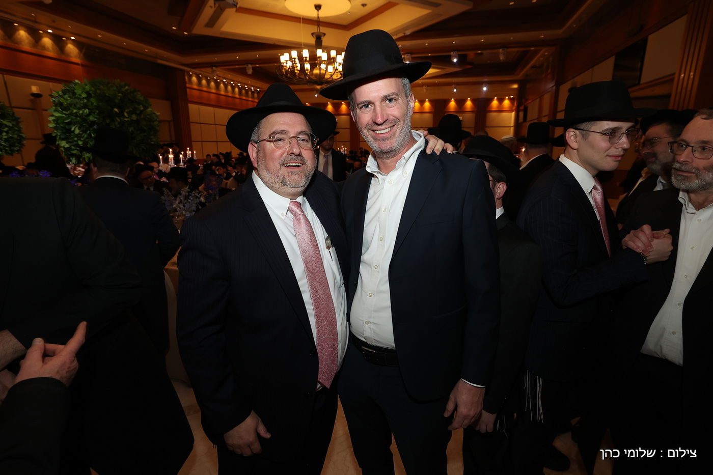 הרב רפי מנת חיתן את בנו; מי הגיע לאחל מזל טוב?