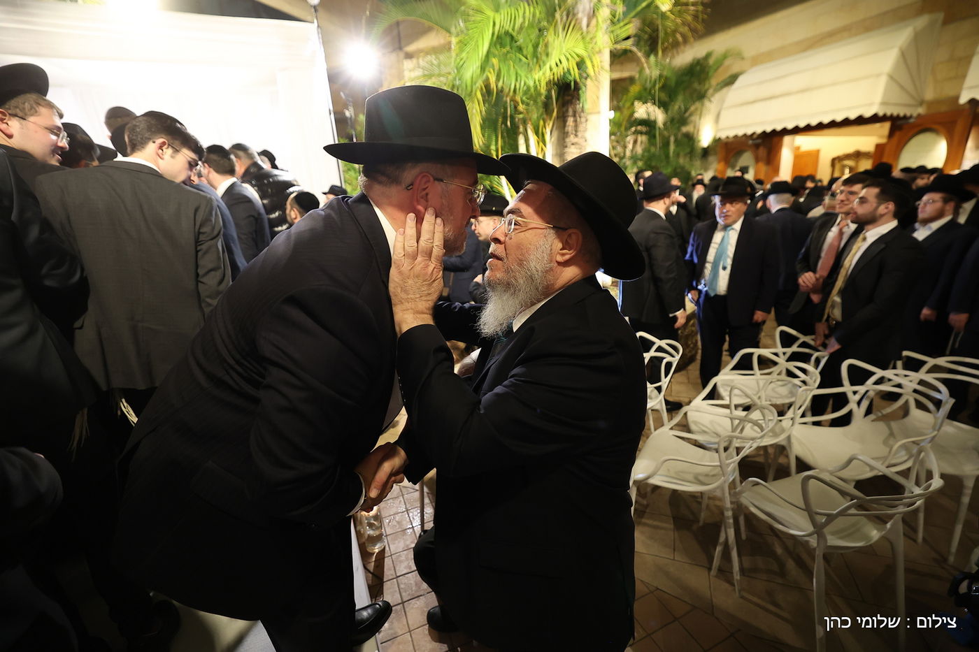 הרב רפי מנת חיתן את בנו; מי הגיע לאחל מזל טוב?