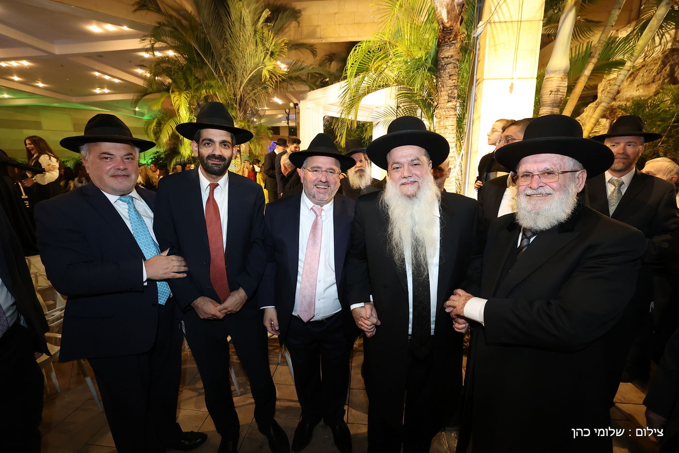 הרב רפי מנת חיתן את בנו; מי הגיע לאחל מזל טוב?