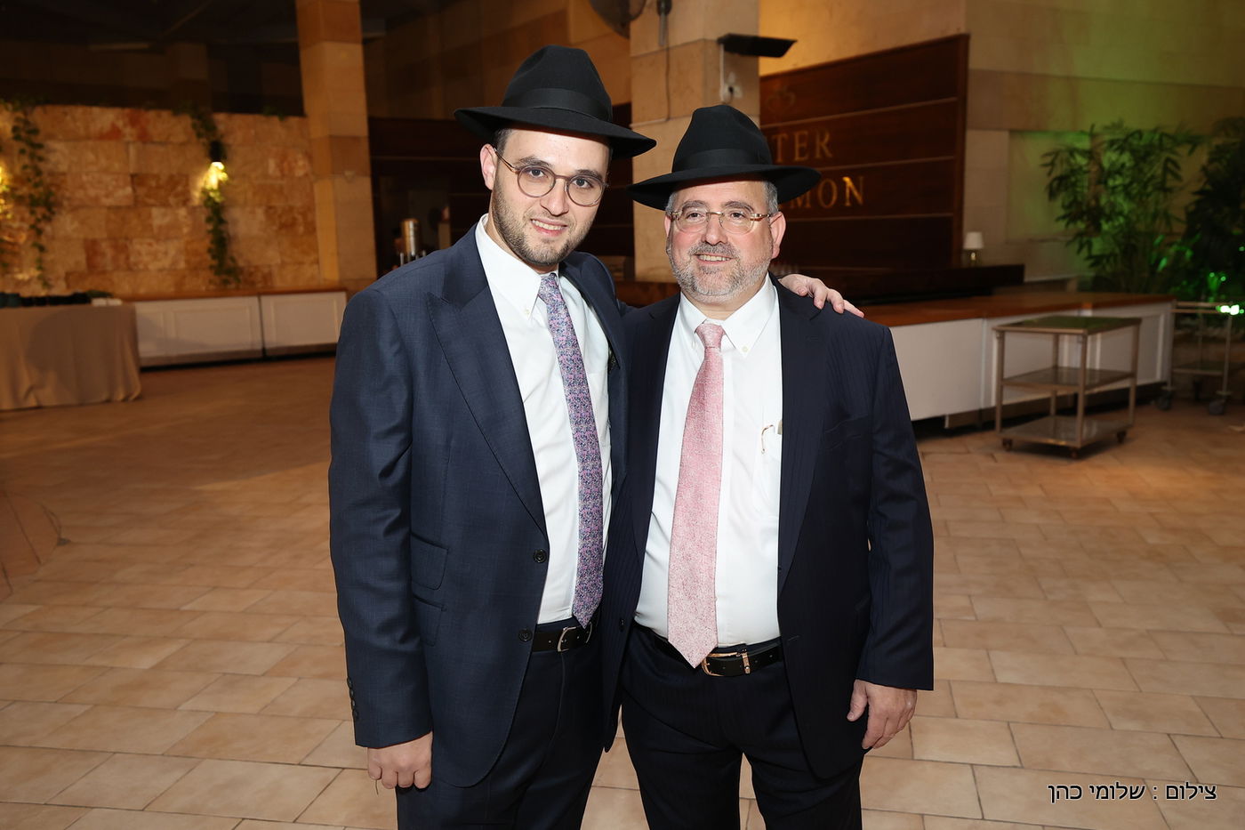 הרב רפי מנת חיתן את בנו; מי הגיע לאחל מזל טוב?