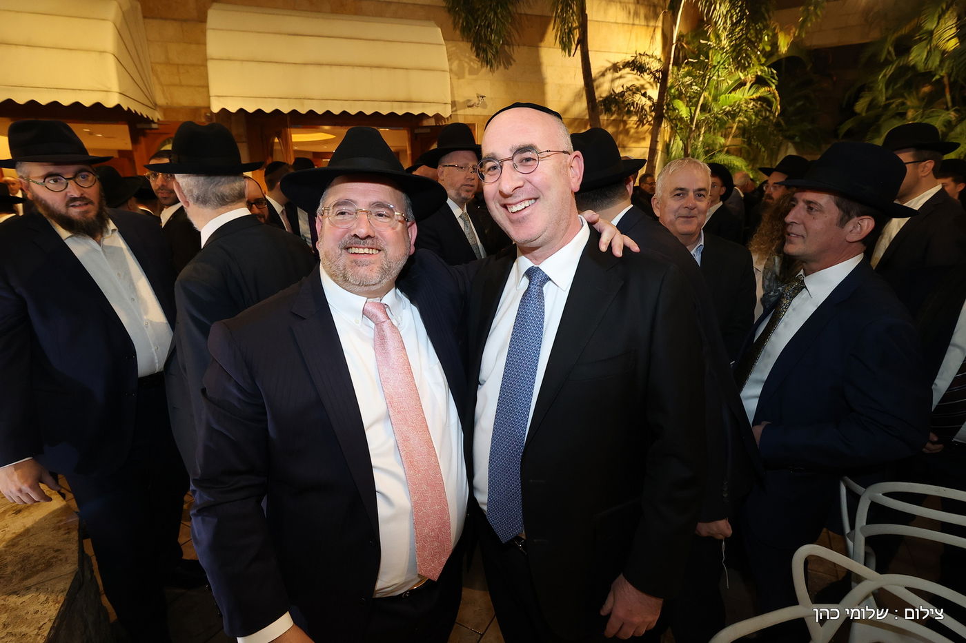 הרב רפי מנת חיתן את בנו; מי הגיע לאחל מזל טוב?