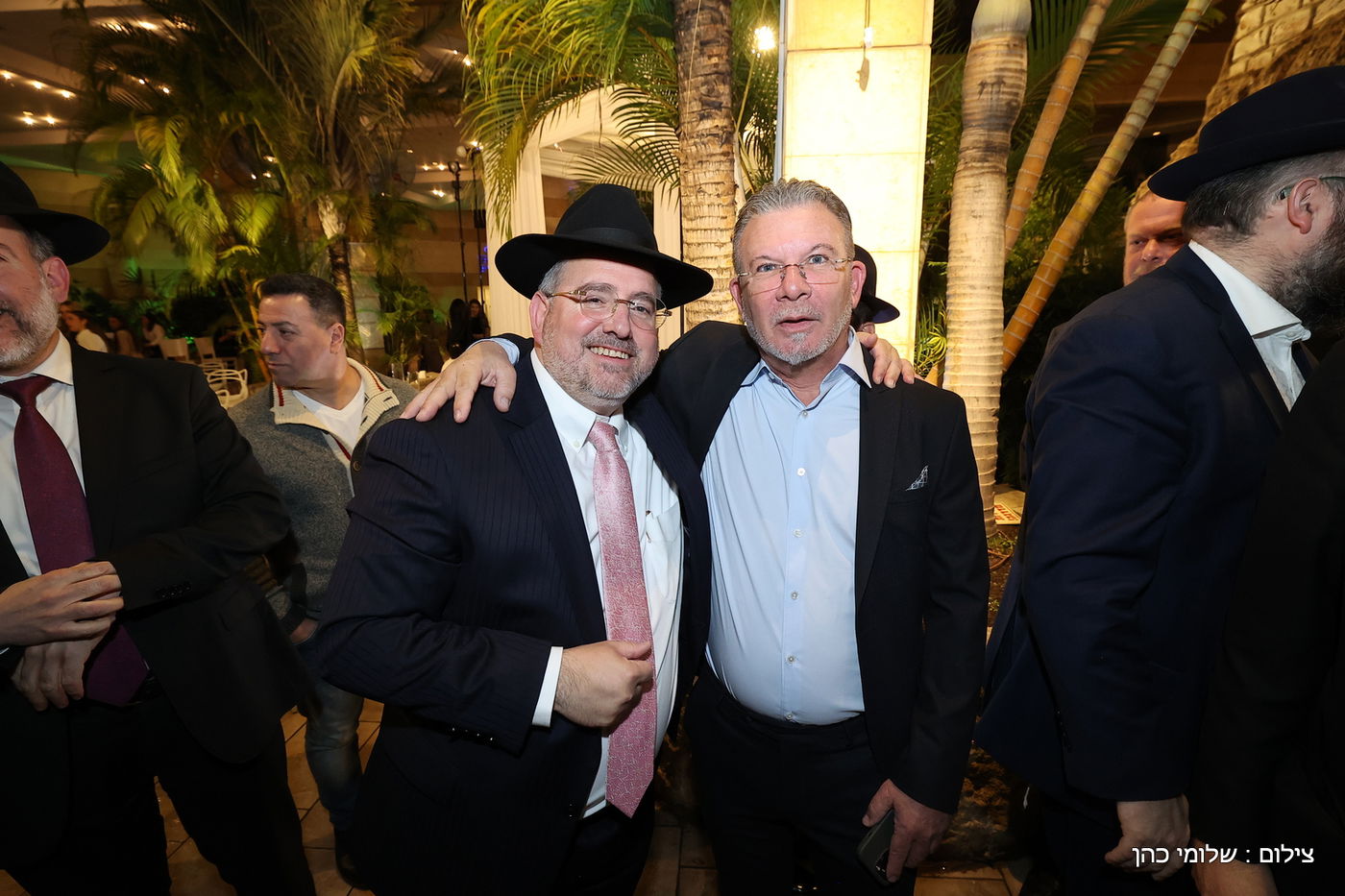 הרב רפי מנת חיתן את בנו; מי הגיע לאחל מזל טוב?