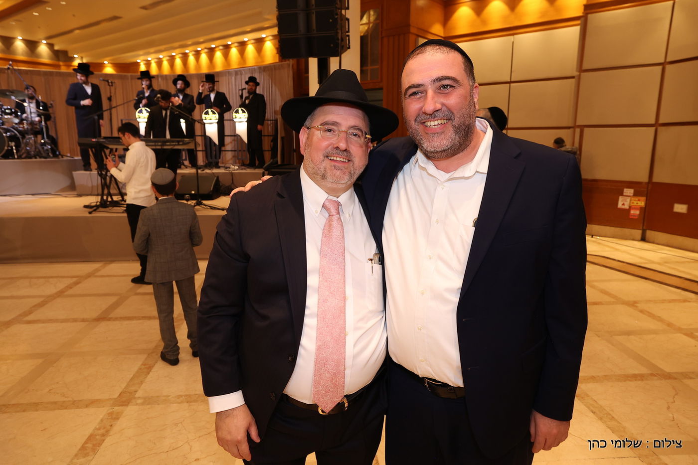 הרב רפי מנת חיתן את בנו; מי הגיע לאחל מזל טוב?