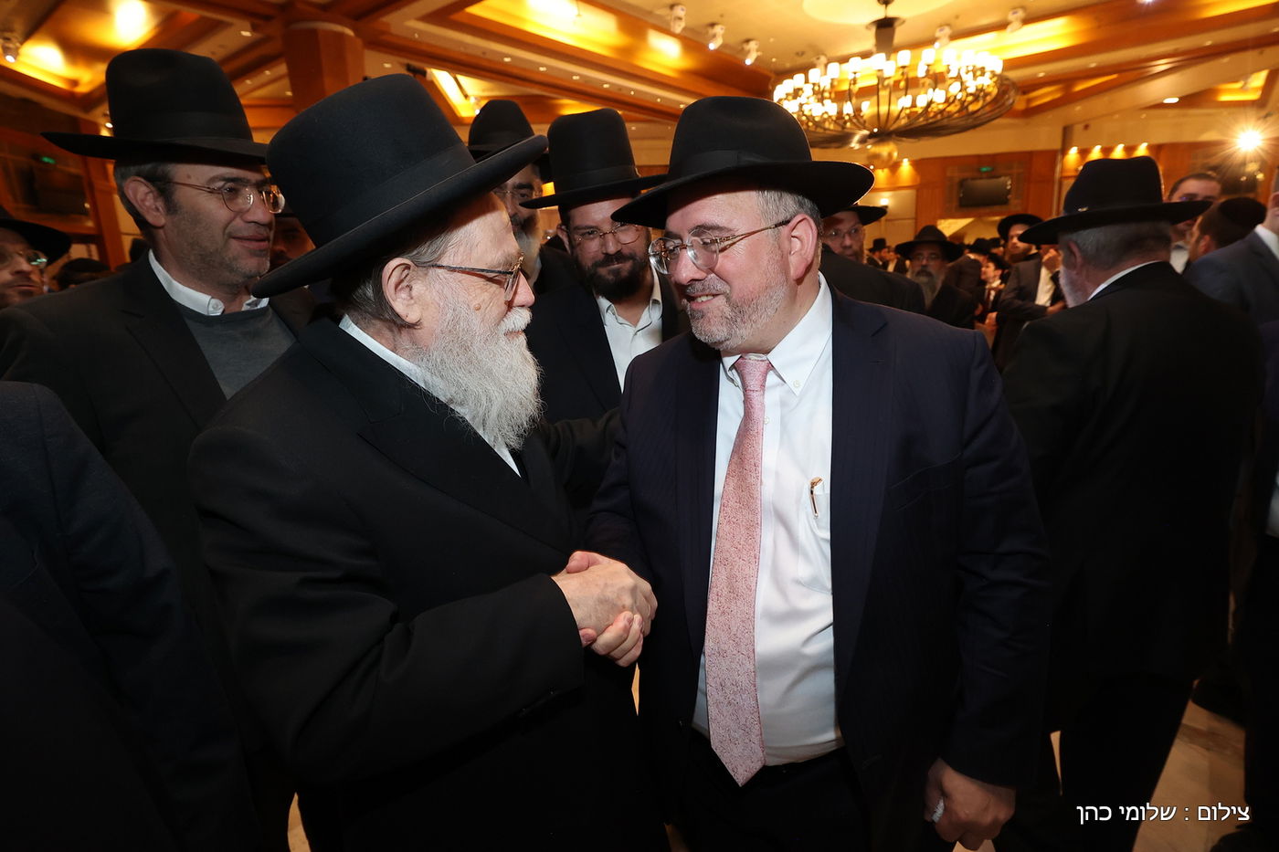 הרב רפי מנת חיתן את בנו; מי הגיע לאחל מזל טוב?