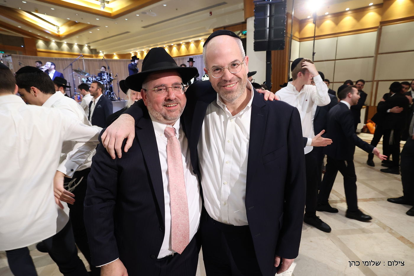 הרב רפי מנת חיתן את בנו; מי הגיע לאחל מזל טוב?