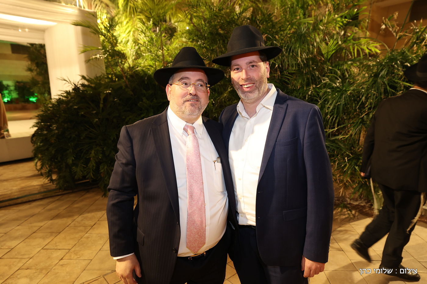 הרב רפי מנת חיתן את בנו; מי הגיע לאחל מזל טוב?