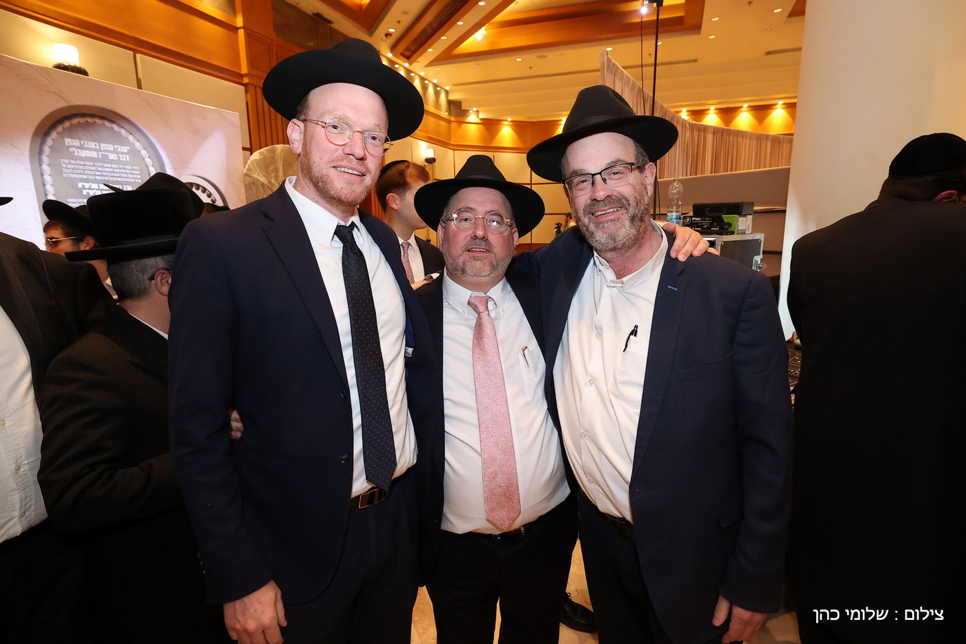 הרב רפי מנת חיתן את בנו; מי הגיע לאחל מזל טוב?