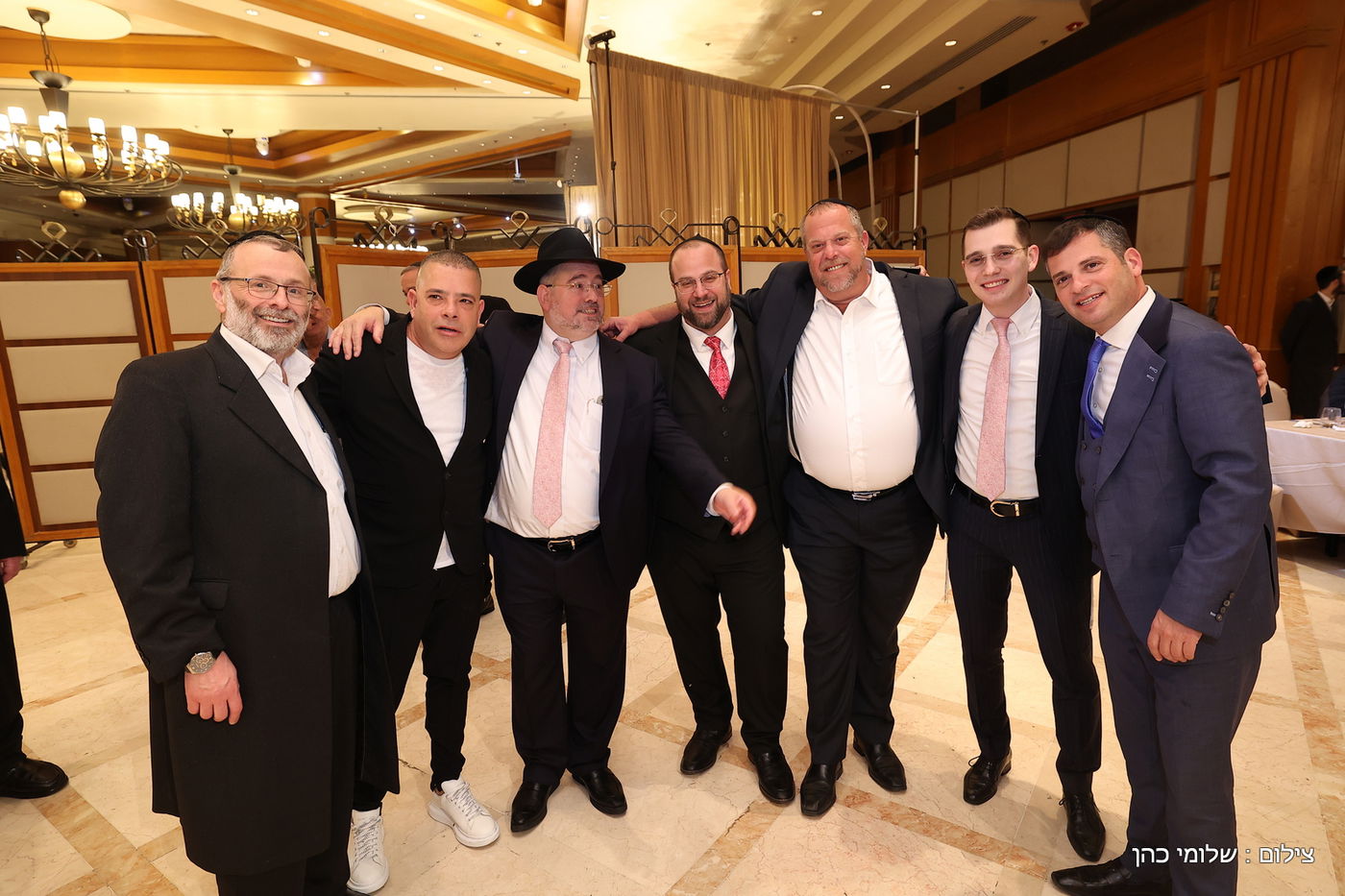 הרב רפי מנת חיתן את בנו; מי הגיע לאחל מזל טוב?