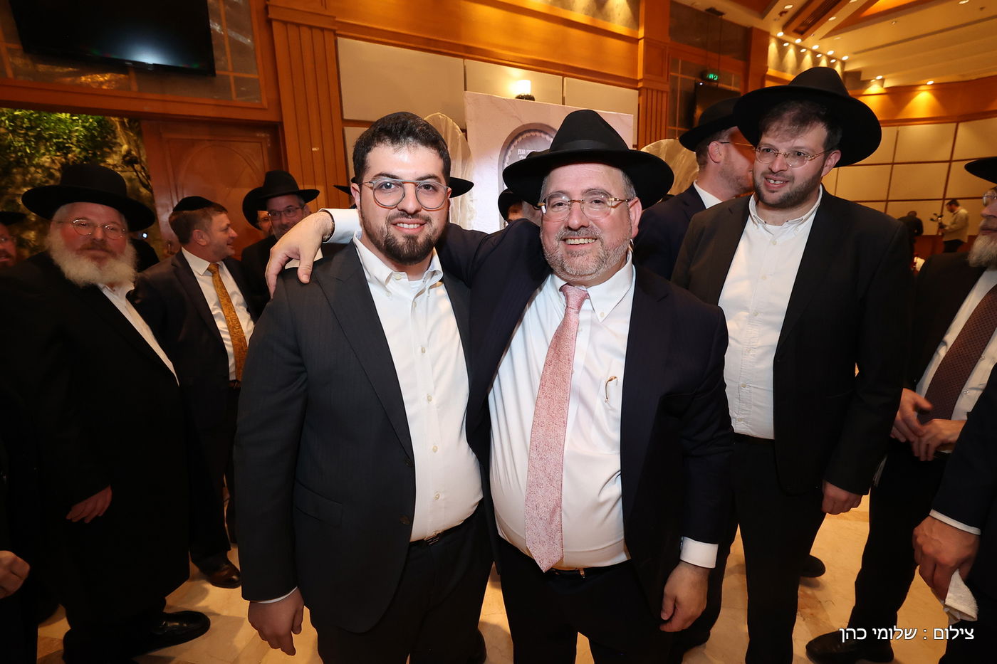 הרב רפי מנת חיתן את בנו; מי הגיע לאחל מזל טוב?