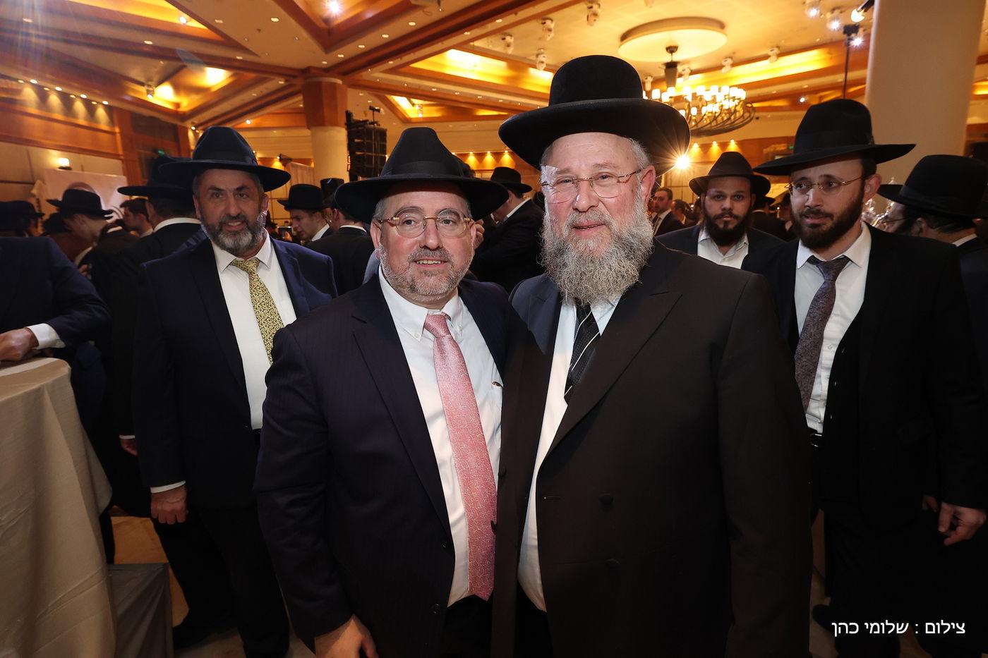 הרב רפי מנת חיתן את בנו; מי הגיע לאחל מזל טוב?