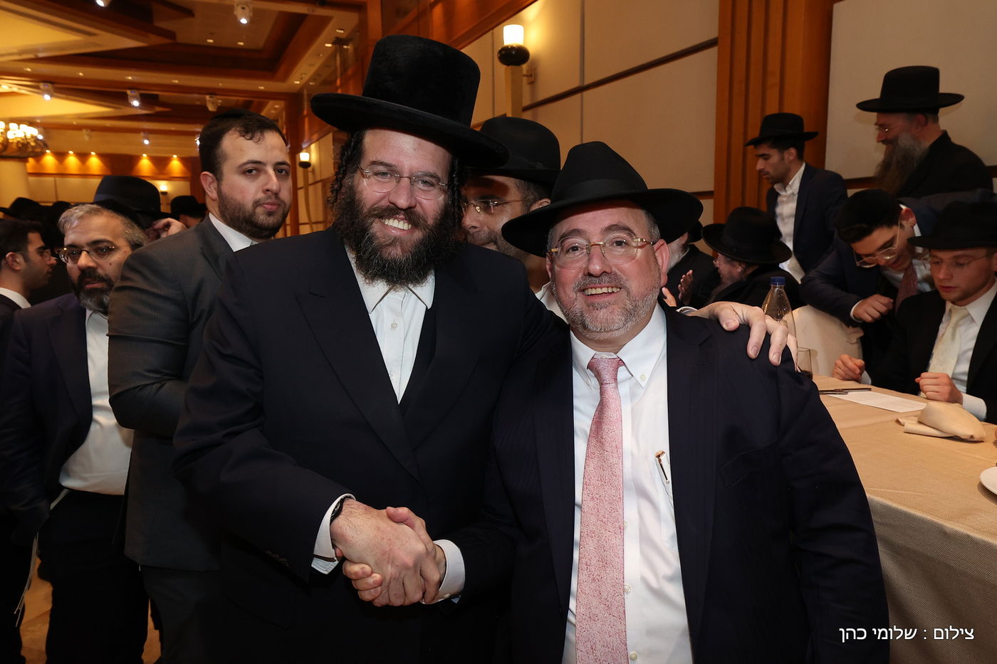 הרב רפי מנת חיתן את בנו; מי הגיע לאחל מזל טוב?