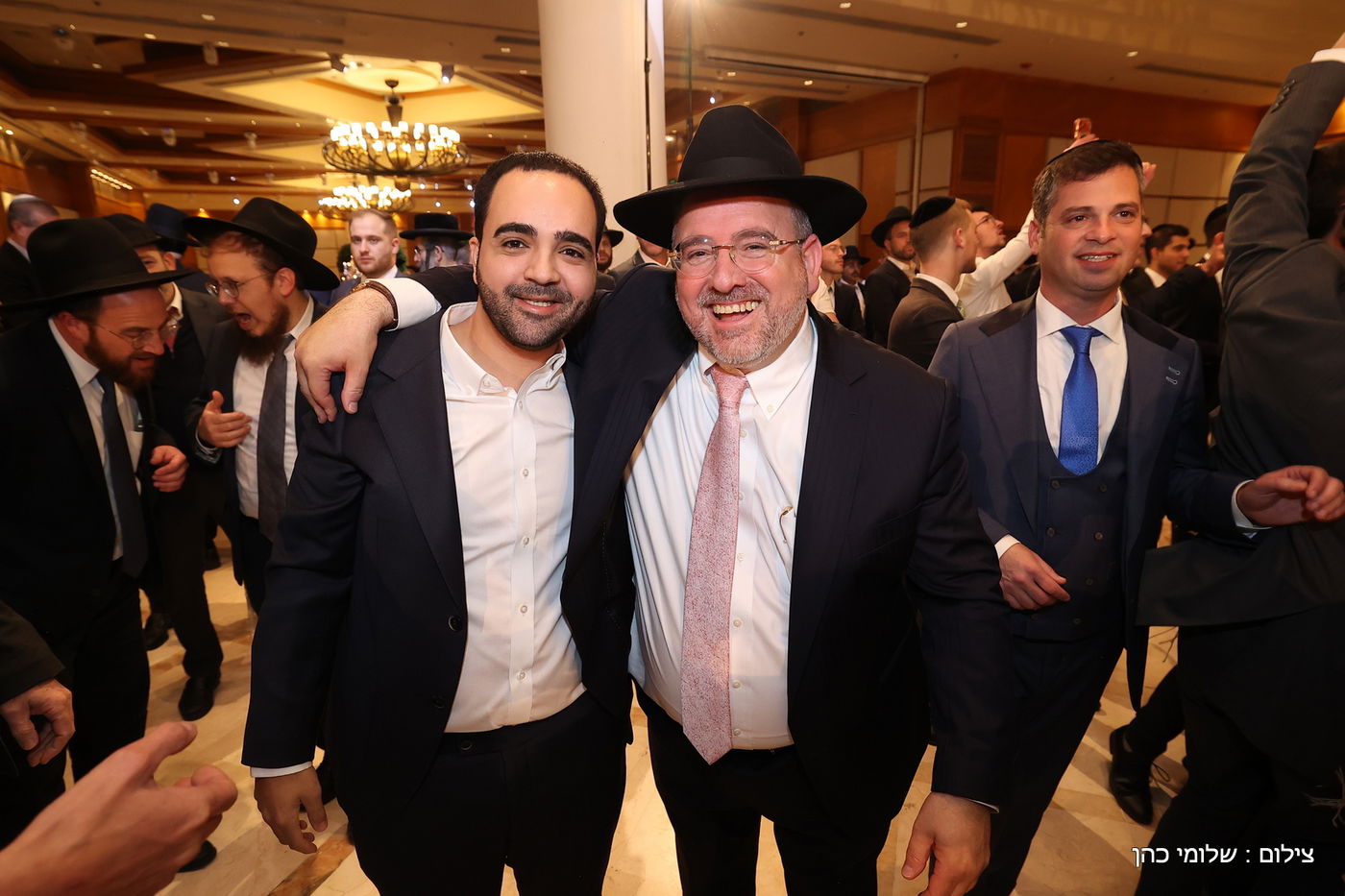 הרב רפי מנת חיתן את בנו; מי הגיע לאחל מזל טוב?