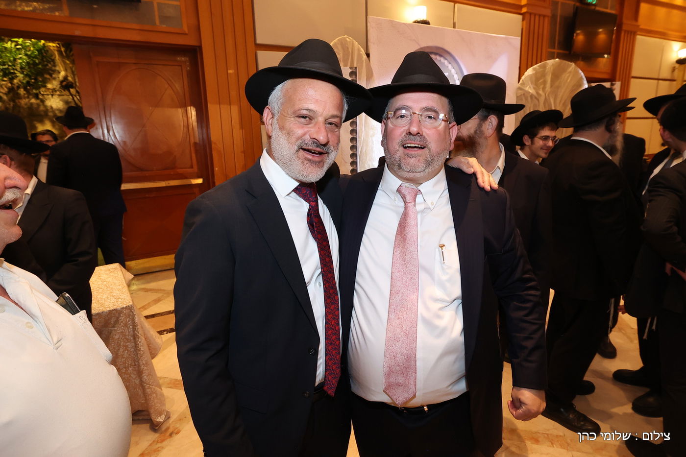 הרב רפי מנת חיתן את בנו; מי הגיע לאחל מזל טוב?