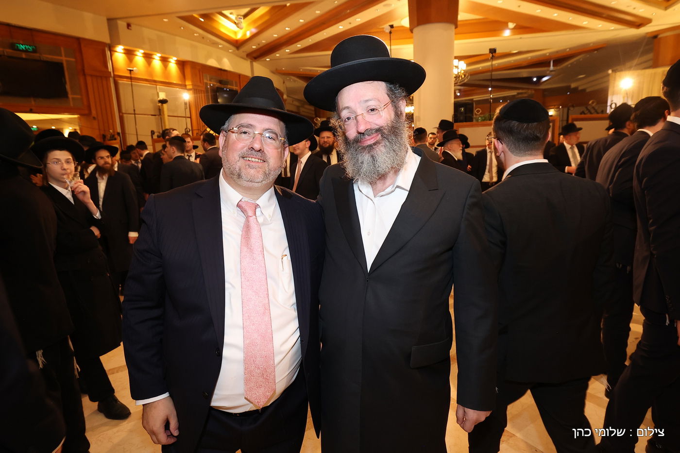 הרב רפי מנת חיתן את בנו; מי הגיע לאחל מזל טוב?