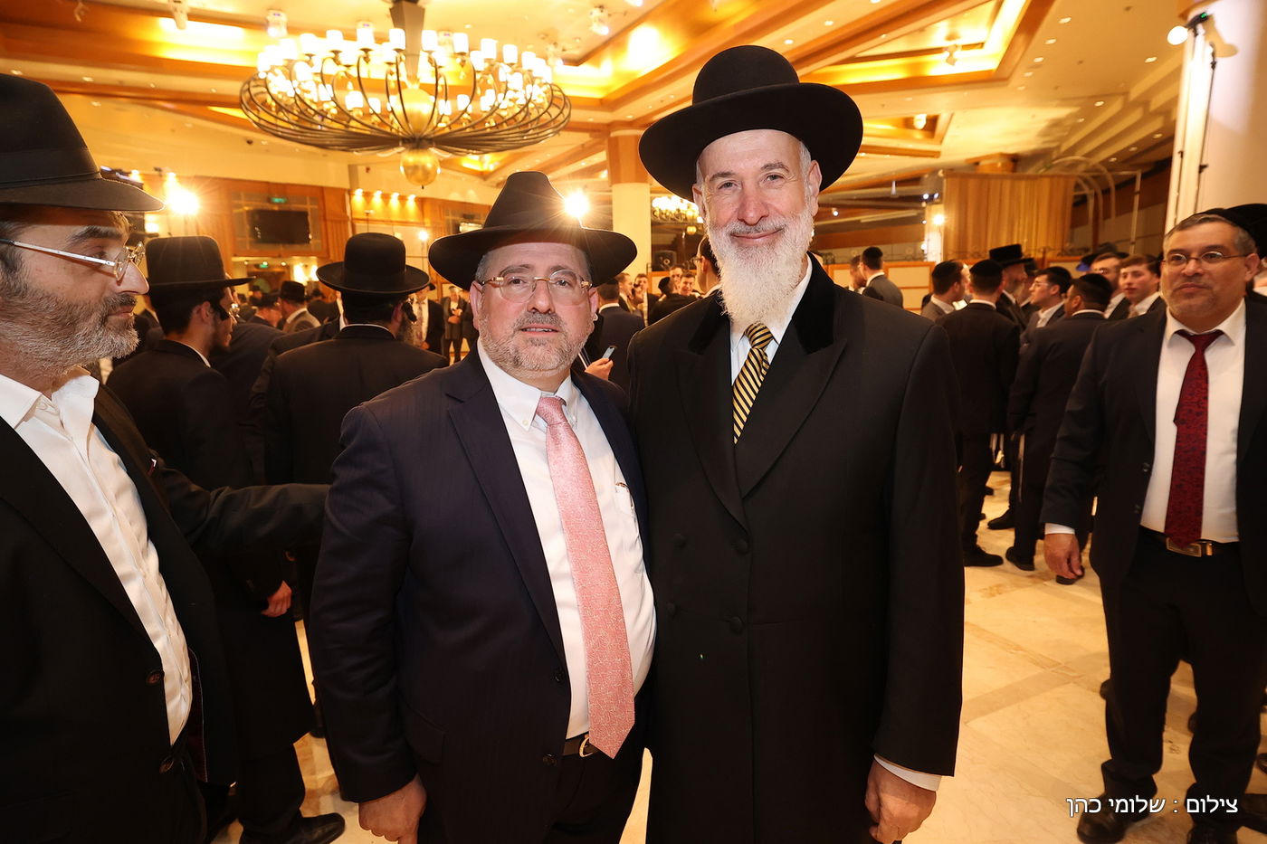 הרב רפי מנת חיתן את בנו; מי הגיע לאחל מזל טוב?