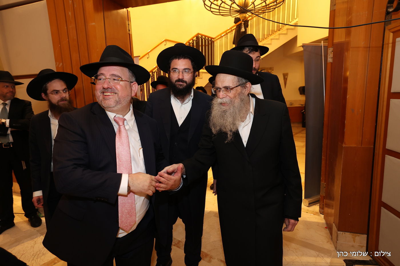 הרב רפי מנת חיתן את בנו; מי הגיע לאחל מזל טוב?