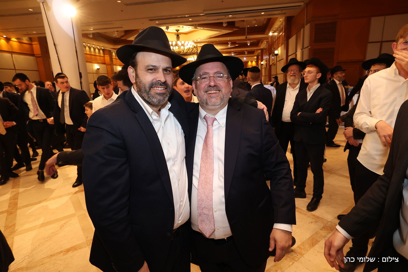 הרב רפי מנת חיתן את בנו; מי הגיע לאחל מזל טוב?