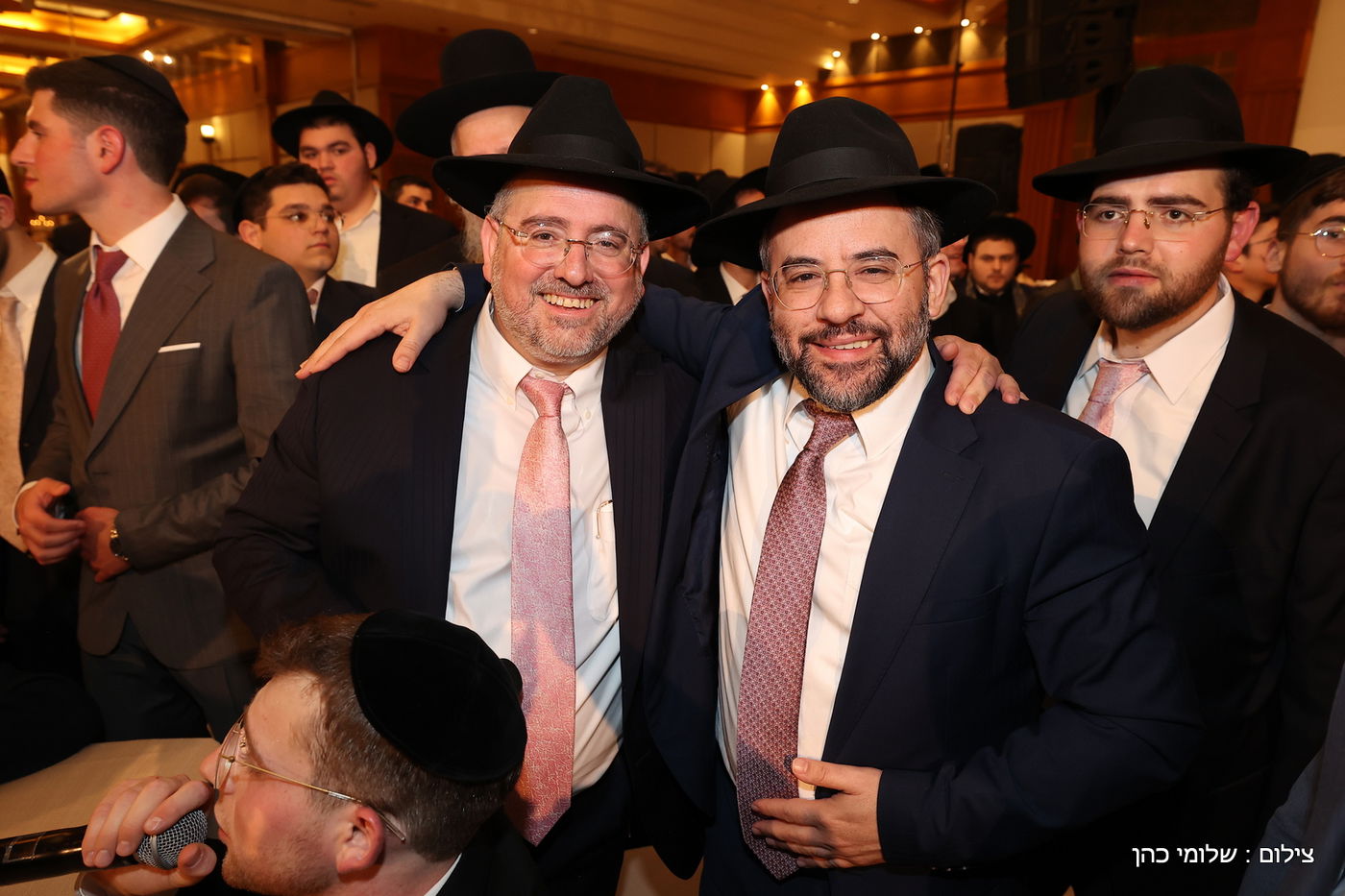 הרב רפי מנת חיתן את בנו; מי הגיע לאחל מזל טוב?