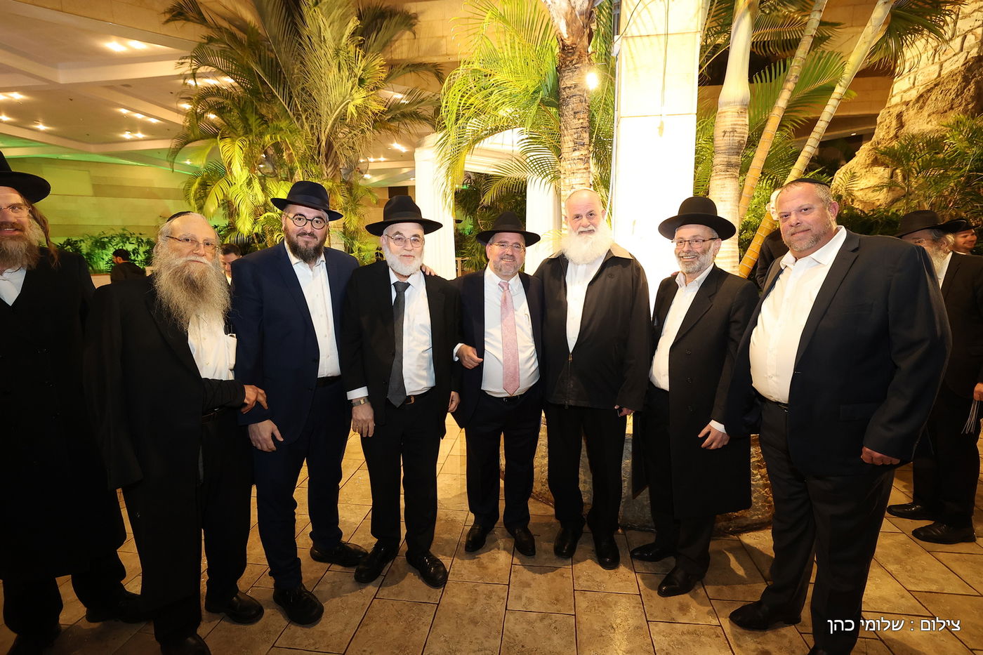 הרב רפי מנת חיתן את בנו; מי הגיע לאחל מזל טוב?