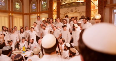 ישיבת רמת גן בביצוע מלהיב: "ולעורר ליבי"