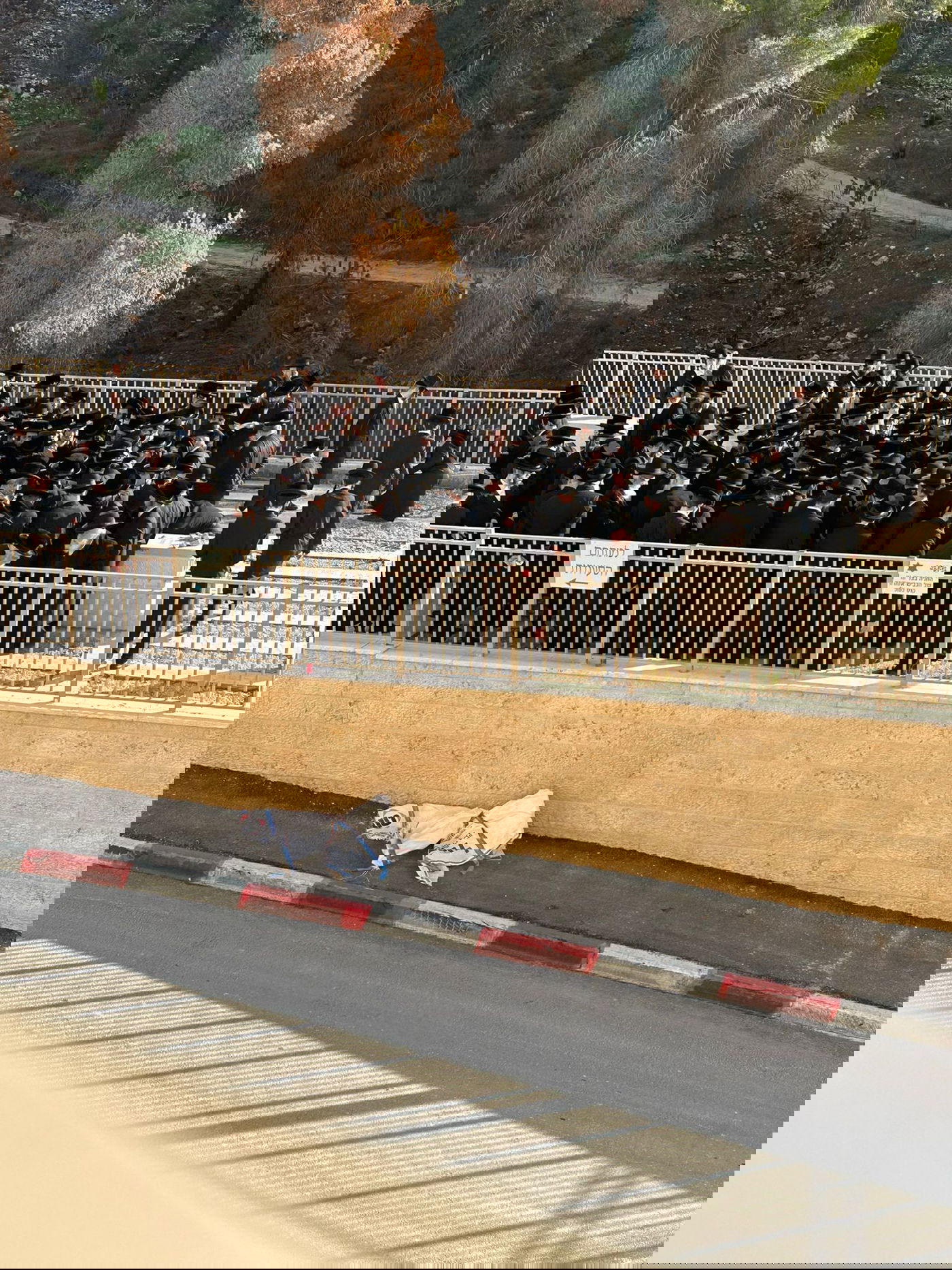 הלווית הבחור משה לודמיר ז"ל