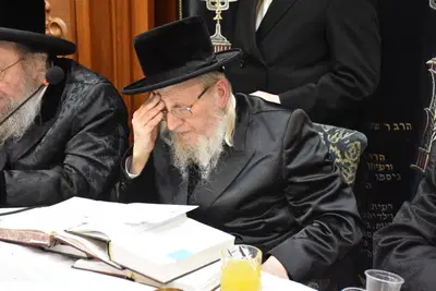 האדמו"ר מאוז'רוב