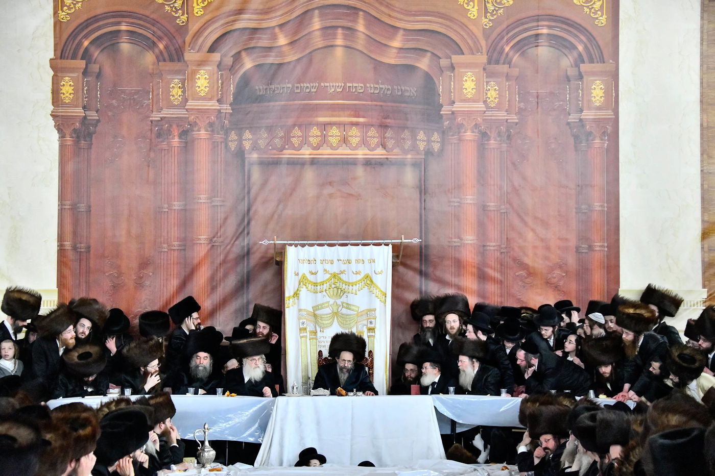 האדמו"ר מתולדות יהודה סטוטשין בב"ב