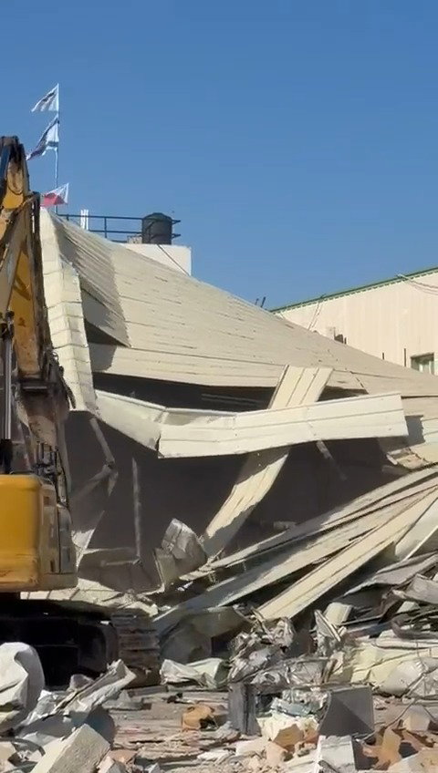 הריסת המבנים