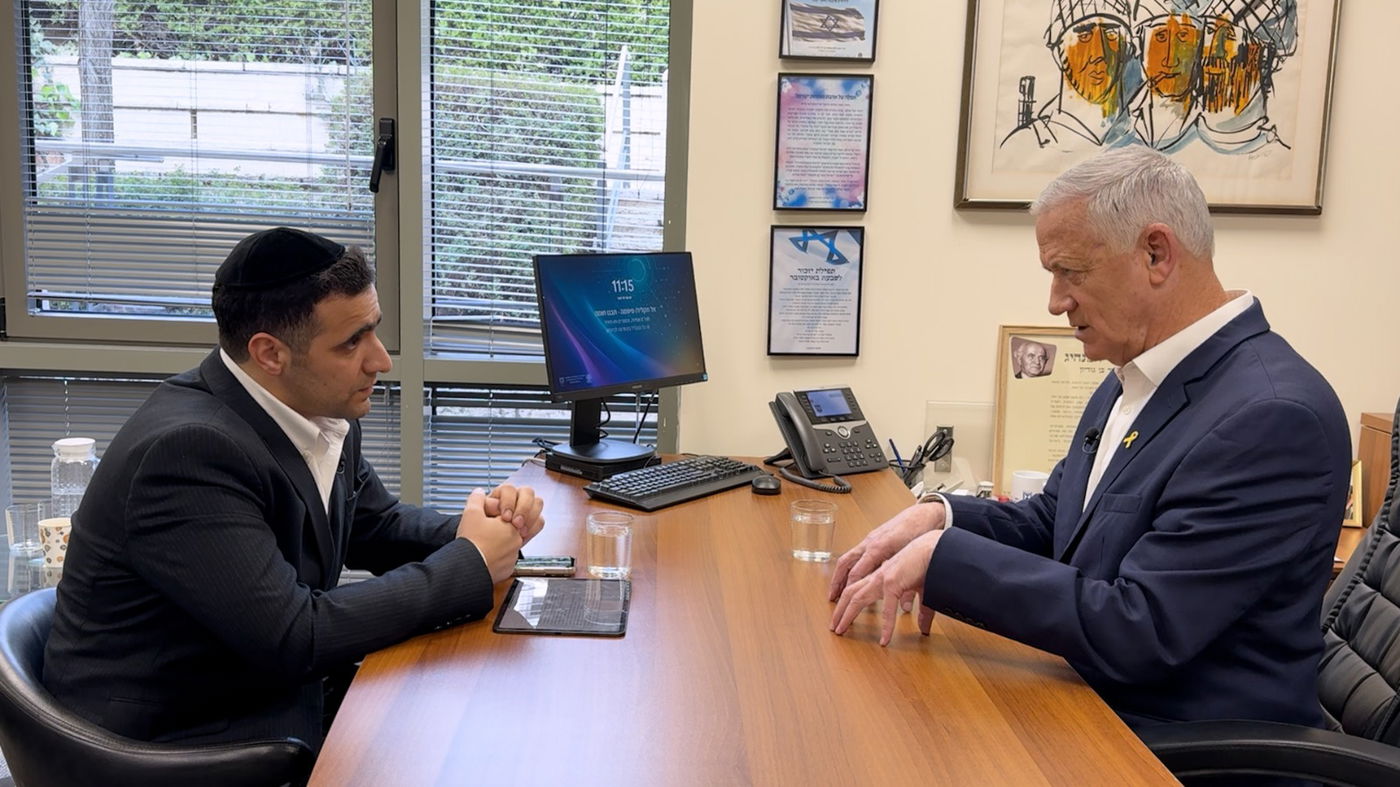 ח"כ בני גנץ בריאיון לישי כהן