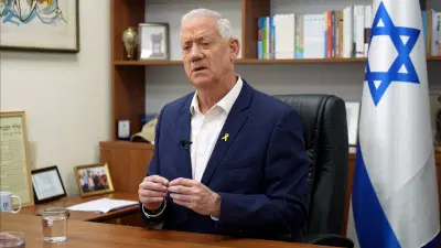 ח"כ בני גנץ בריאיון ל'כיכר השבת'