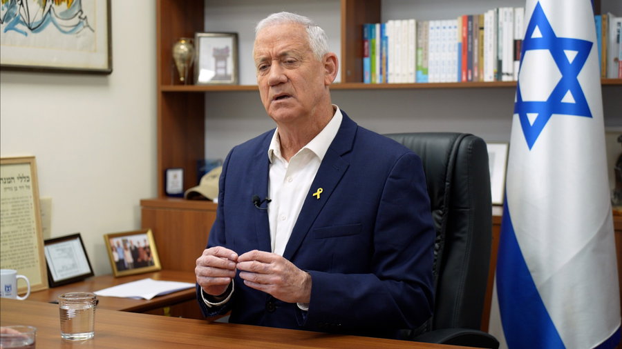 ח"כ בני גנץ בריאיון ל'כיכר השבת'