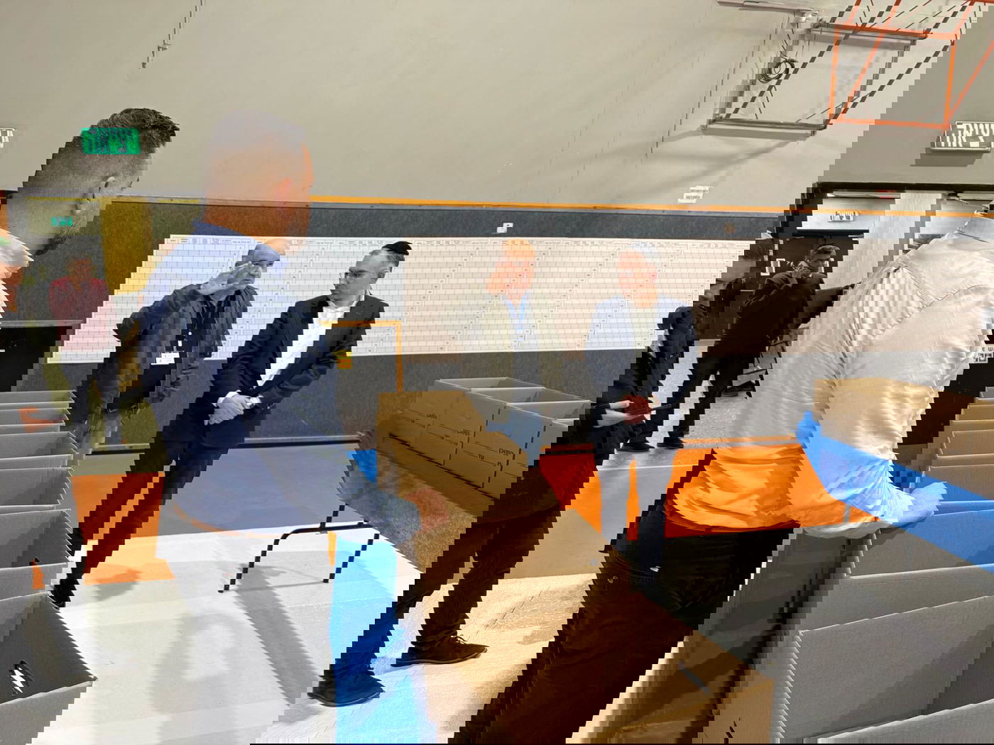 מנכ"ל משרד הפנים בביקורו בקלפיות היום