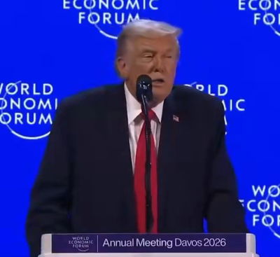 זה היה כל כך צפוי | העקיצה של טראמפ למקרון על המשקפיים: "מה לעזאזל קרה לך?!"