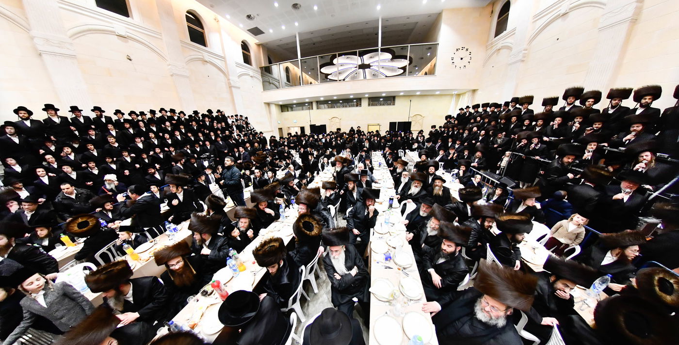 שמחת בית פרמישלאן - רחמסטריווקא - שאץ ויזניץ - לייטשיק