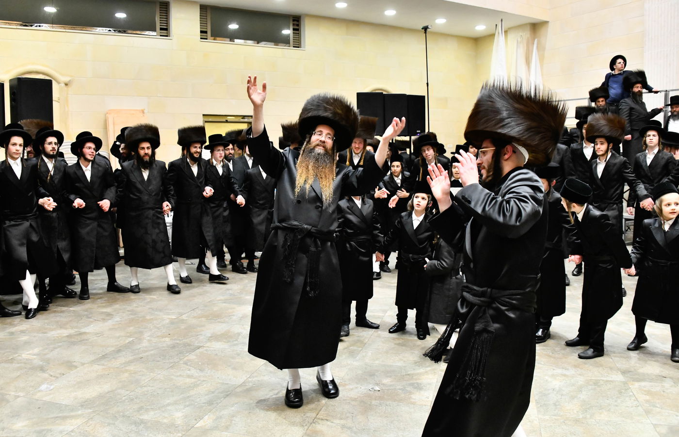 שמחת בית פרמישלאן - רחמסטריווקא - שאץ ויזניץ - לייטשיק