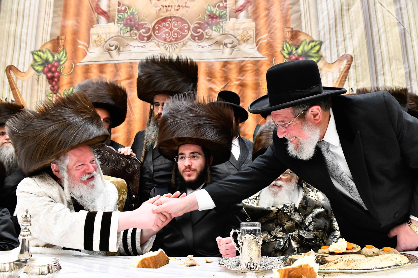 שמחת בית פרמישלאן - רחמסטריווקא - שאץ ויזניץ - לייטשיק