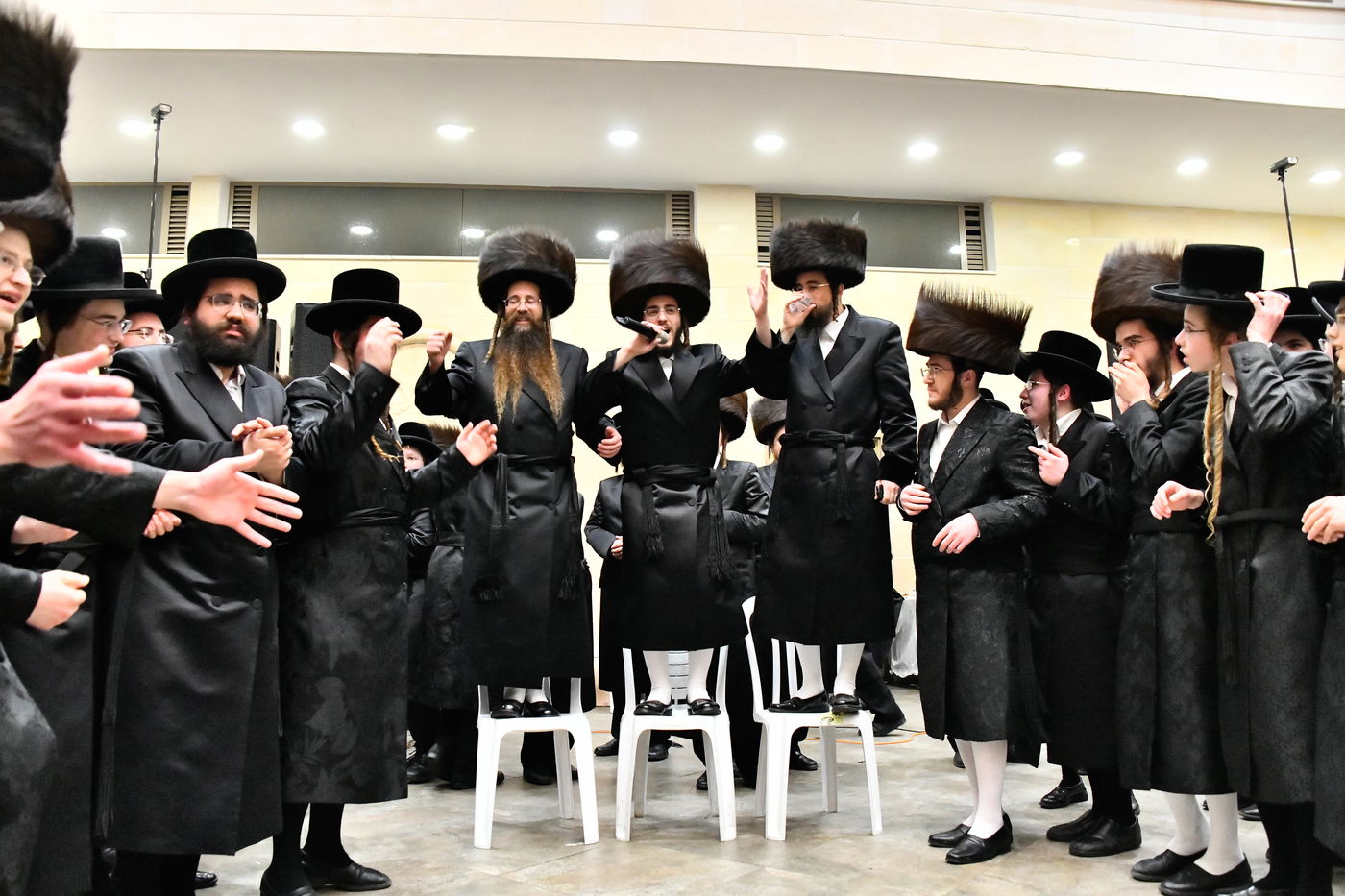 שמחת בית פרמישלאן - רחמסטריווקא - שאץ ויזניץ - לייטשיק