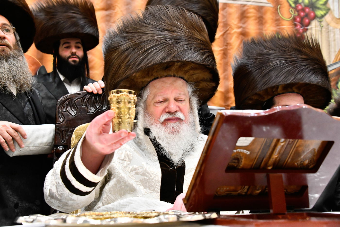 שמחת בית פרמישלאן - רחמסטריווקא - שאץ ויזניץ - לייטשיק